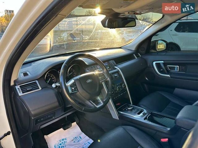 Белый Ленд Ровер Discovery Sport, объемом двигателя 2 л и пробегом 124 тыс. км за 17450 $, фото 12 на Automoto.ua