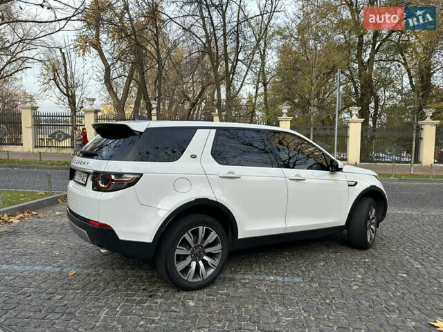 Білий Ленд Ровер Discovery Sport, об'ємом двигуна 2 л та пробігом 137 тис. км за 24900 $, фото 3 на Automoto.ua
