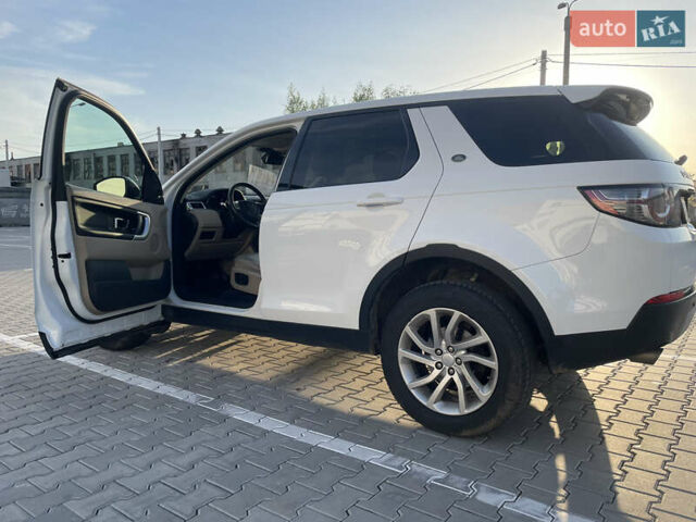 Білий Ленд Ровер Discovery Sport, об'ємом двигуна 2 л та пробігом 135 тис. км за 16800 $, фото 4 на Automoto.ua