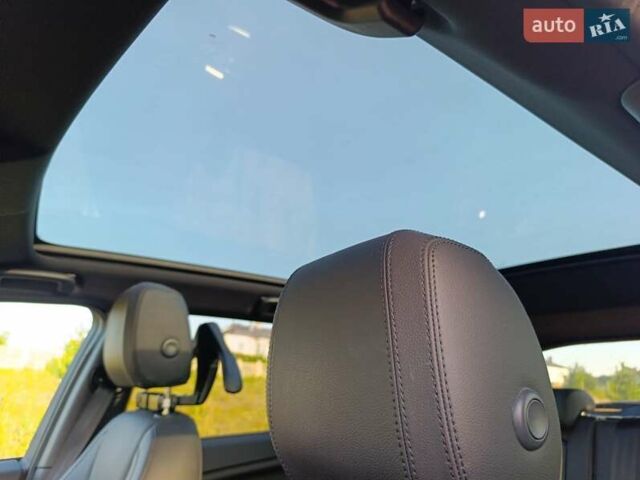 Белый Ленд Ровер Discovery Sport, объемом двигателя 2 л и пробегом 80 тыс. км за 23400 $, фото 2 на Automoto.ua