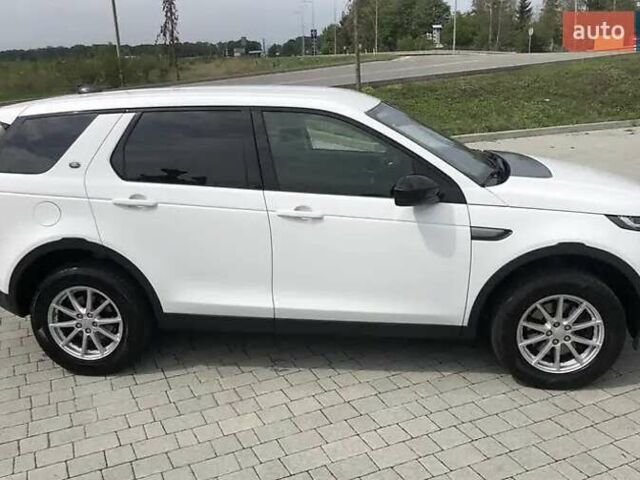 Білий Ленд Ровер Discovery Sport, об'ємом двигуна 2 л та пробігом 272 тис. км за 20999 $, фото 9 на Automoto.ua