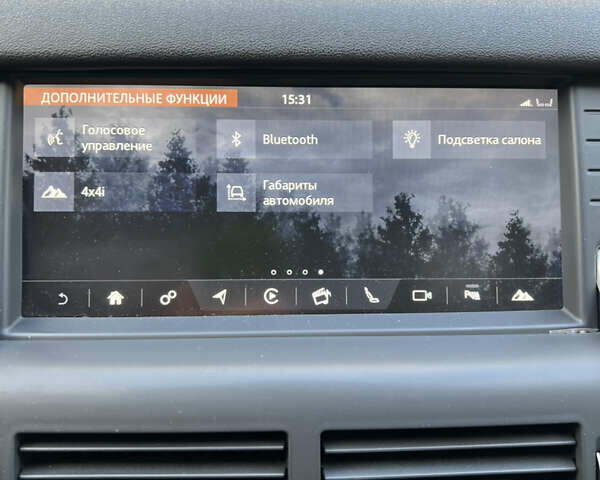 Ленд Ровер Discovery Sport 2018 в Киеве на Automoto.ua Белый Ленд Ровер Discovery Sport, объемом двигателя 2 л и пробегом 92 тыс. км за 25000 $, фото 7 на Automoto.ua