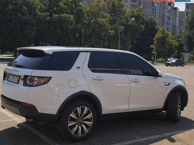 Білий Ленд Ровер Discovery Sport, об'ємом двигуна 2 л та пробігом 105 тис. км за 27200 $, фото 4 на Automoto.ua