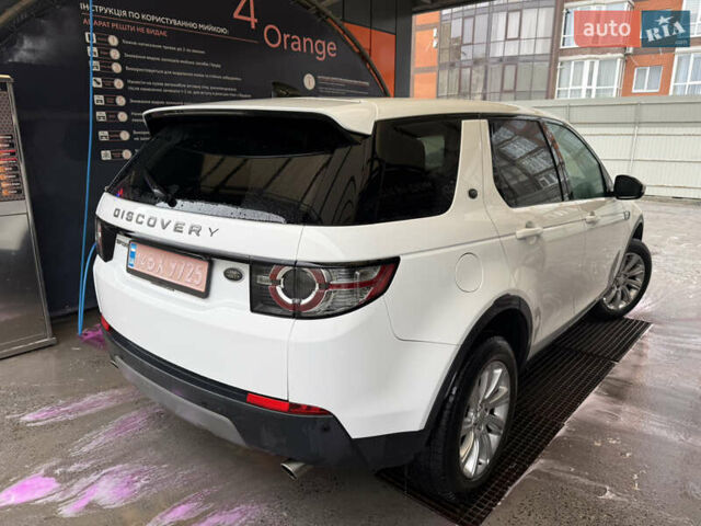 Белый Ленд Ровер Discovery Sport, объемом двигателя 2 л и пробегом 220 тыс. км за 23900 $, фото 12 на Automoto.ua