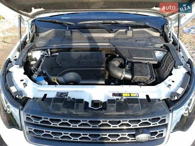 Белый Ленд Ровер Discovery Sport, объемом двигателя 2 л и пробегом 80 тыс. км за 23400 $, фото 7 на Automoto.ua