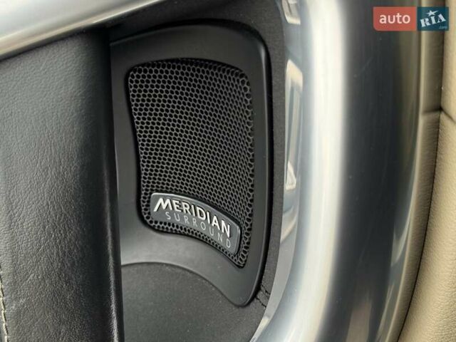 Белый Ленд Ровер Discovery Sport, объемом двигателя 2 л и пробегом 93 тыс. км за 25500 $, фото 26 на Automoto.ua