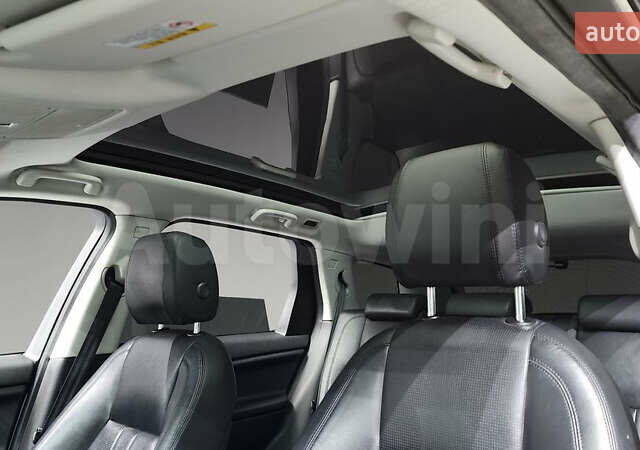 Белый Ленд Ровер Discovery Sport, объемом двигателя 2 л и пробегом 137 тыс. км за 27000 $, фото 9 на Automoto.ua
