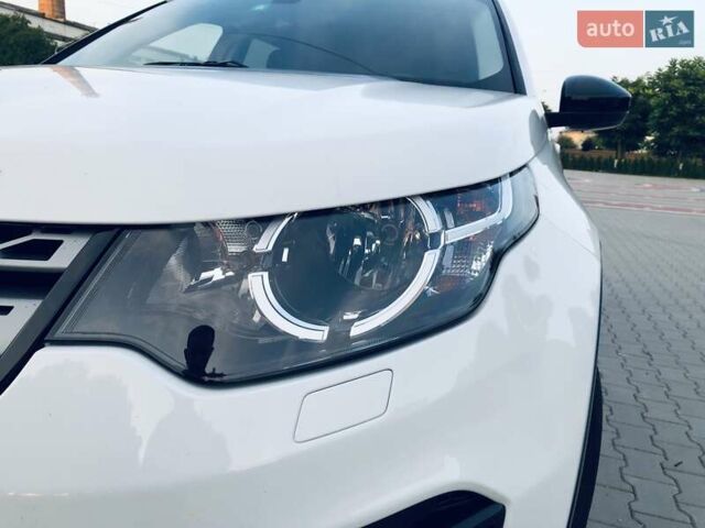 Белый Ленд Ровер Discovery Sport, объемом двигателя 2 л и пробегом 193 тыс. км за 18900 $, фото 10 на Automoto.ua