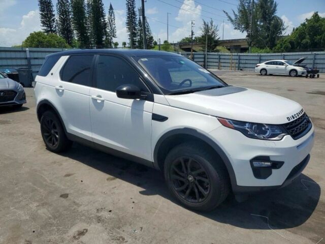 Белый Ленд Ровер Discovery Sport, объемом двигателя 2 л и пробегом 134 тыс. км за 10350 $, фото 2 на Automoto.ua