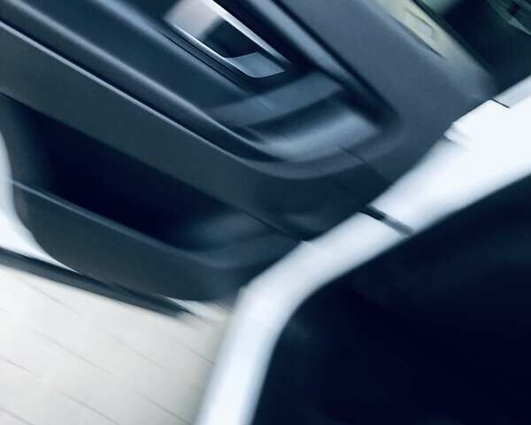 Белый Ленд Ровер Discovery Sport, объемом двигателя 2 л и пробегом 193 тыс. км за 18900 $, фото 33 на Automoto.ua