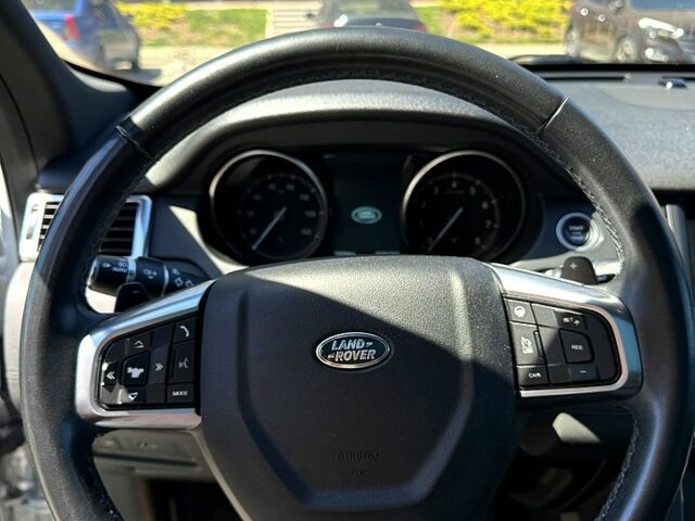 Білий Ленд Ровер Discovery Sport, об'ємом двигуна 2 л та пробігом 150 тис. км за 16000 $, фото 9 на Automoto.ua
