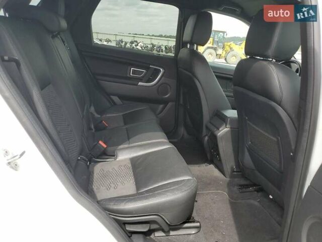 Білий Ленд Ровер Discovery Sport, об'ємом двигуна 2 л та пробігом 118 тис. км за 5900 $, фото 10 на Automoto.ua
