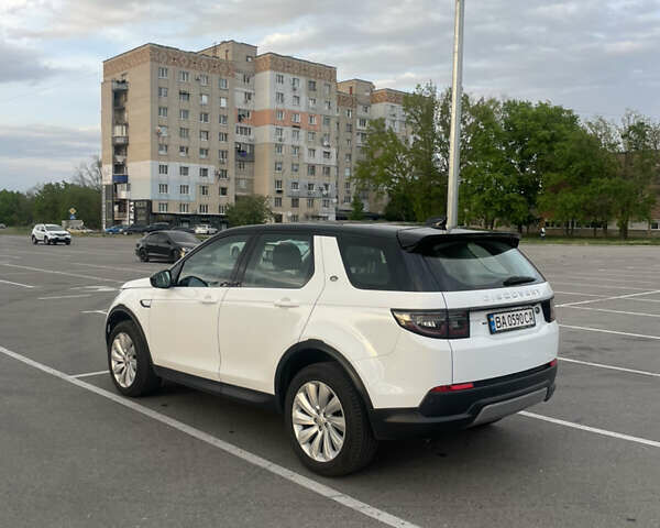 Белый Ленд Ровер Discovery Sport, объемом двигателя 2 л и пробегом 93 тыс. км за 37000 $, фото 5 на Automoto.ua
