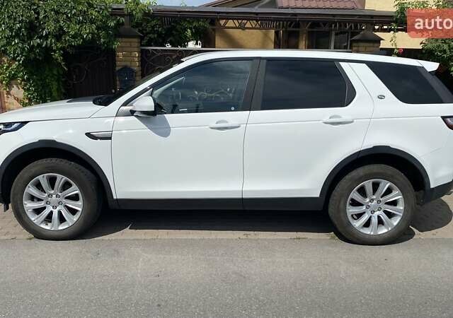Белый Ленд Ровер Discovery Sport, объемом двигателя 2 л и пробегом 51 тыс. км за 24500 $, фото 4 на Automoto.ua