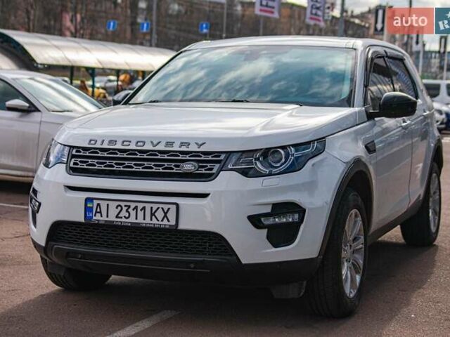 Белый Ленд Ровер Discovery Sport, объемом двигателя 2 л и пробегом 137 тыс. км за 21999 $, фото 3 на Automoto.ua