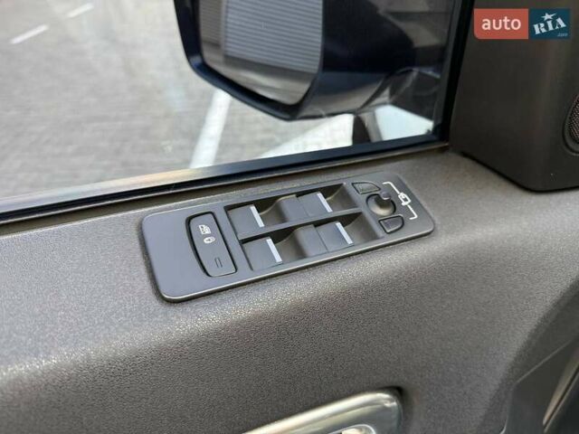 Белый Ленд Ровер Discovery Sport, объемом двигателя 2 л и пробегом 128 тыс. км за 24990 $, фото 16 на Automoto.ua