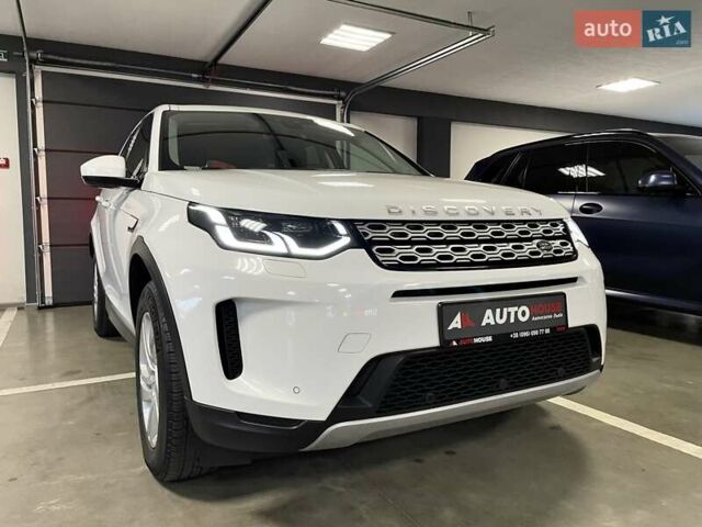 Білий Ленд Ровер Discovery Sport, об'ємом двигуна 2 л та пробігом 89 тис. км за 30700 $, фото 6 на Automoto.ua