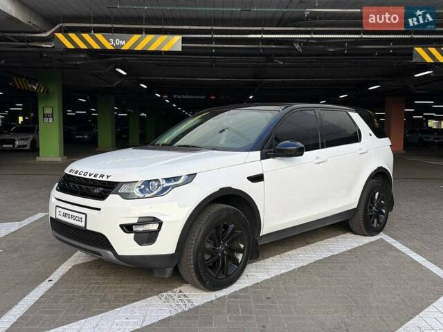 Белый Ленд Ровер Discovery Sport, объемом двигателя 2 л и пробегом 128 тыс. км за 23990 $, фото 3 на Automoto.ua