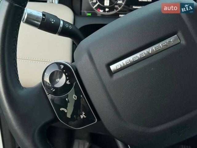 Белый Ленд Ровер Discovery Sport, объемом двигателя 2 л и пробегом 78 тыс. км за 27000 $, фото 22 на Automoto.ua