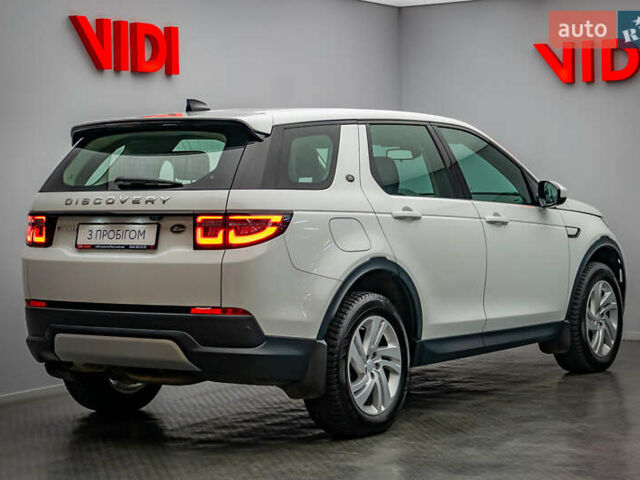 Белый Ленд Ровер Discovery Sport, объемом двигателя 2 л и пробегом 24 тыс. км за 33414 $, фото 1 на Automoto.ua