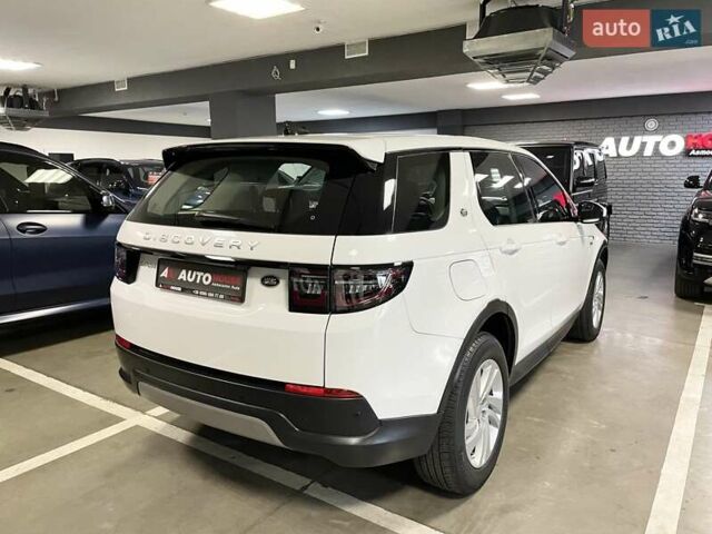 Білий Ленд Ровер Discovery Sport, об'ємом двигуна 2 л та пробігом 89 тис. км за 30700 $, фото 9 на Automoto.ua