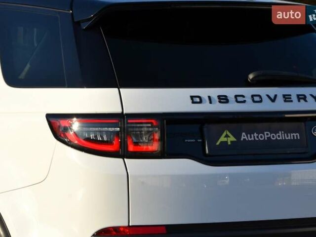 Білий Ленд Ровер Discovery Sport, об'ємом двигуна 2 л та пробігом 141 тис. км за 24500 $, фото 8 на Automoto.ua
