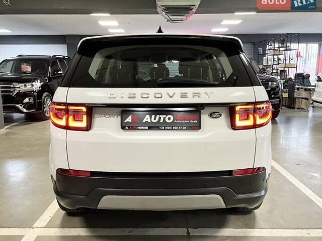 Білий Ленд Ровер Discovery Sport, об'ємом двигуна 2 л та пробігом 89 тис. км за 30700 $, фото 15 на Automoto.ua