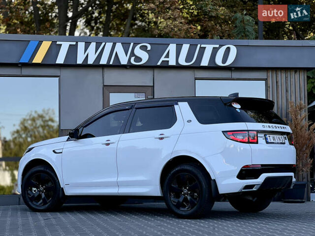 Білий Ленд Ровер Discovery Sport, об'ємом двигуна 2 л та пробігом 58 тис. км за 32900 $, фото 24 на Automoto.ua