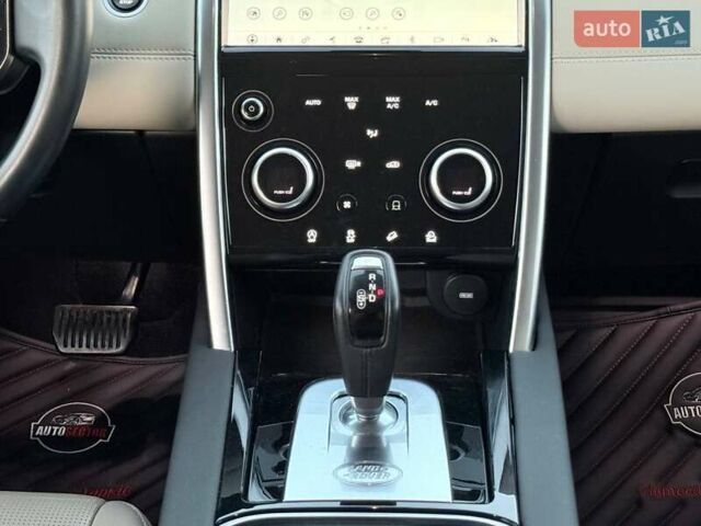 Белый Ленд Ровер Discovery Sport, объемом двигателя 2 л и пробегом 78 тыс. км за 27000 $, фото 33 на Automoto.ua