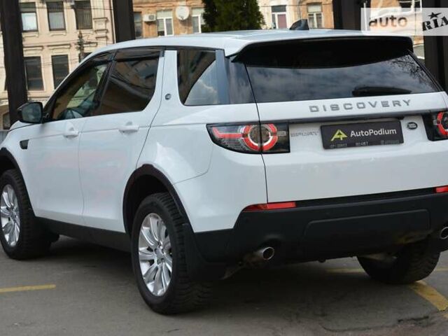 Білий Ленд Ровер Discovery Sport, об'ємом двигуна 2 л та пробігом 103 тис. км за 24500 $, фото 9 на Automoto.ua