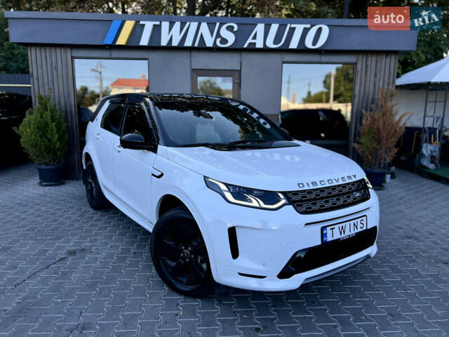 Білий Ленд Ровер Discovery Sport, об'ємом двигуна 2 л та пробігом 58 тис. км за 32900 $, фото 14 на Automoto.ua