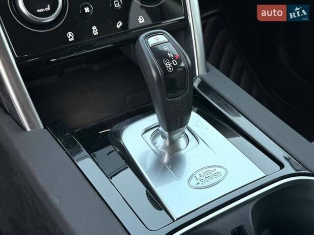 Белый Ленд Ровер Discovery Sport, объемом двигателя 2 л и пробегом 78 тыс. км за 27000 $, фото 18 на Automoto.ua