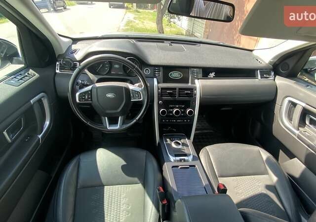 Белый Ленд Ровер Discovery Sport, объемом двигателя 2 л и пробегом 51 тыс. км за 24500 $, фото 14 на Automoto.ua