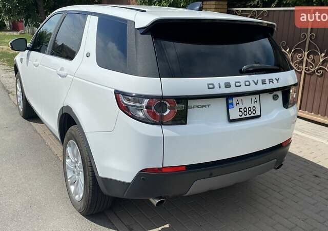 Белый Ленд Ровер Discovery Sport, объемом двигателя 2 л и пробегом 51 тыс. км за 24500 $, фото 5 на Automoto.ua