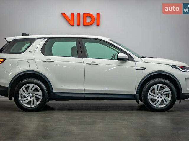 Белый Ленд Ровер Discovery Sport, объемом двигателя 2 л и пробегом 24 тыс. км за 33414 $, фото 3 на Automoto.ua