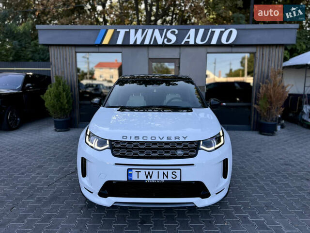 Білий Ленд Ровер Discovery Sport, об'ємом двигуна 2 л та пробігом 58 тис. км за 32900 $, фото 13 на Automoto.ua
