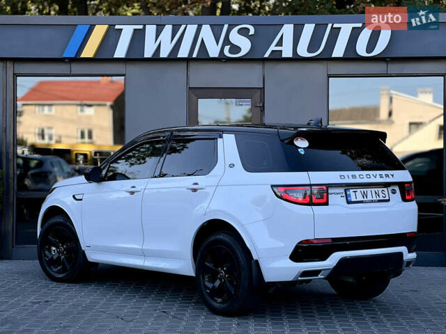 Білий Ленд Ровер Discovery Sport, об'ємом двигуна 2 л та пробігом 58 тис. км за 32900 $, фото 23 на Automoto.ua