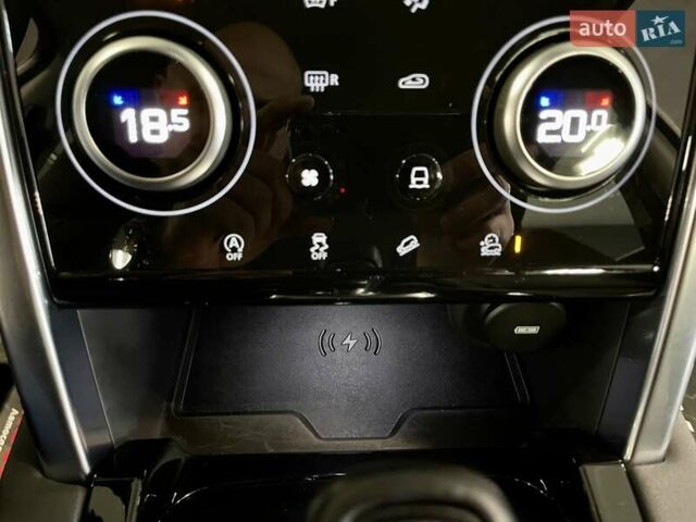 Білий Ленд Ровер Discovery Sport, об'ємом двигуна 2 л та пробігом 89 тис. км за 30700 $, фото 53 на Automoto.ua