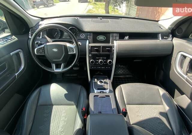 Белый Ленд Ровер Discovery Sport, объемом двигателя 2 л и пробегом 51 тыс. км за 24500 $, фото 17 на Automoto.ua
