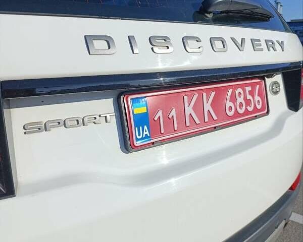Белый Ленд Ровер Discovery Sport, объемом двигателя 2 л и пробегом 118 тыс. км за 25900 $, фото 7 на Automoto.ua
