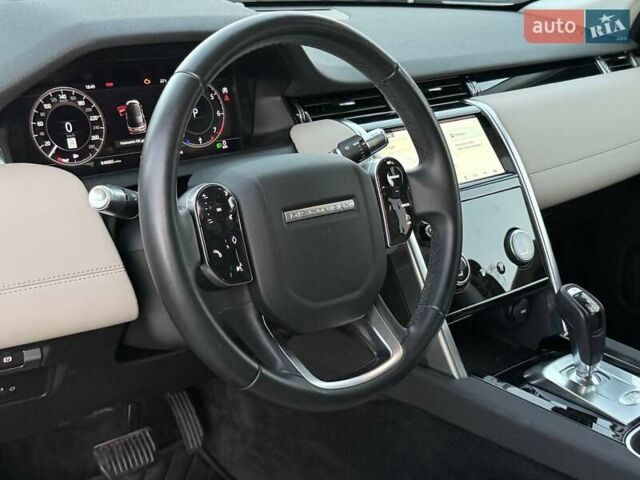 Белый Ленд Ровер Discovery Sport, объемом двигателя 2 л и пробегом 78 тыс. км за 27000 $, фото 14 на Automoto.ua