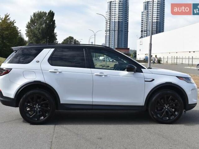 Белый Ленд Ровер Discovery Sport, объемом двигателя 2 л и пробегом 92 тыс. км за 28500 $, фото 16 на Automoto.ua
