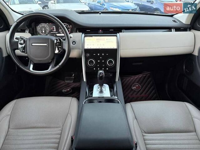 Белый Ленд Ровер Discovery Sport, объемом двигателя 2 л и пробегом 78 тыс. км за 27000 $, фото 28 на Automoto.ua