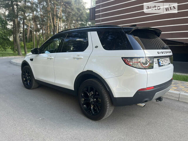 Білий Ленд Ровер Discovery Sport, об'ємом двигуна 2 л та пробігом 87 тис. км за 22899 $, фото 11 на Automoto.ua