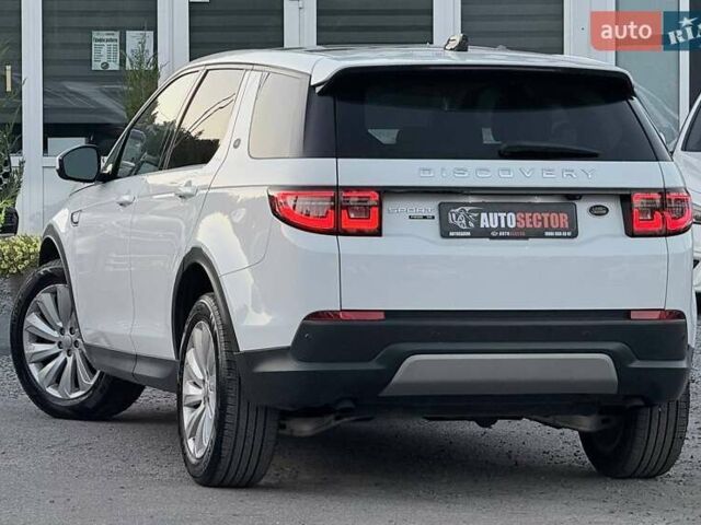 Белый Ленд Ровер Discovery Sport, объемом двигателя 2 л и пробегом 78 тыс. км за 27000 $, фото 7 на Automoto.ua
