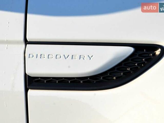 Белый Ленд Ровер Discovery Sport, объемом двигателя 2 л и пробегом 141 тыс. км за 25500 $, фото 17 на Automoto.ua