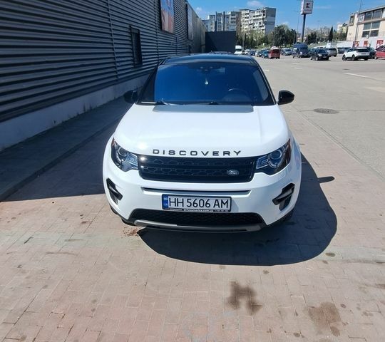 Белый Ленд Ровер Discovery Sport, объемом двигателя 2 л и пробегом 150 тыс. км за 19050 $, фото 13 на Automoto.ua