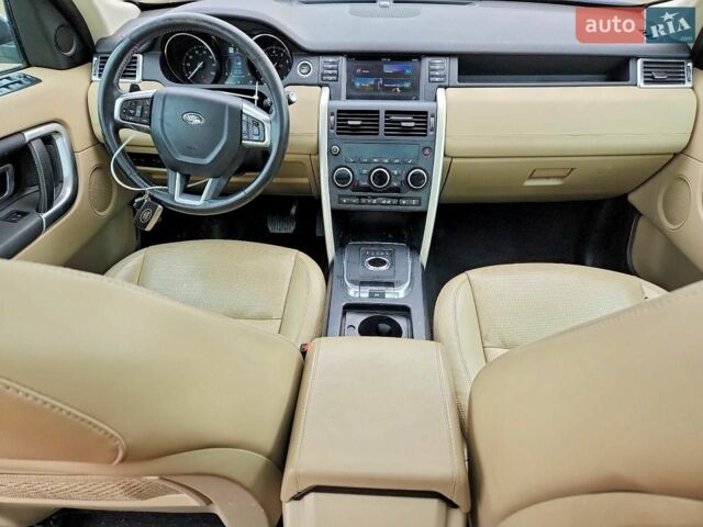 Белый Ленд Ровер Discovery Sport, объемом двигателя 2 л и пробегом 129 тыс. км за 12750 $, фото 6 на Automoto.ua