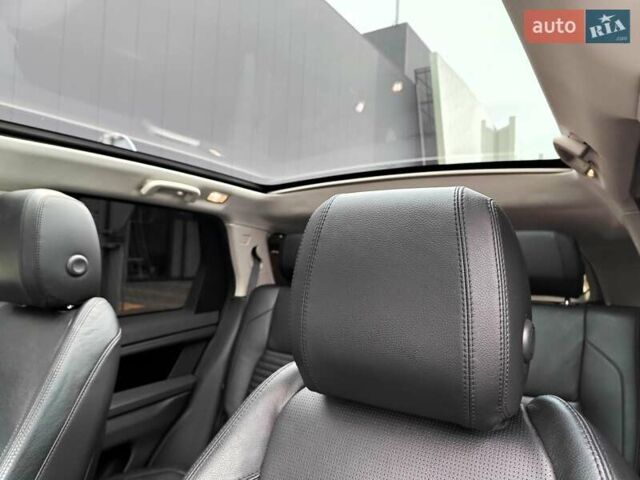Белый Ленд Ровер Discovery Sport, объемом двигателя 2 л и пробегом 72 тыс. км за 22990 $, фото 37 на Automoto.ua