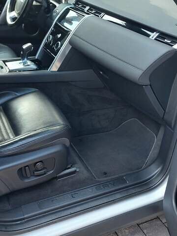 Белый Ленд Ровер Discovery Sport, объемом двигателя 2 л и пробегом 131 тыс. км за 27999 $, фото 61 на Automoto.ua